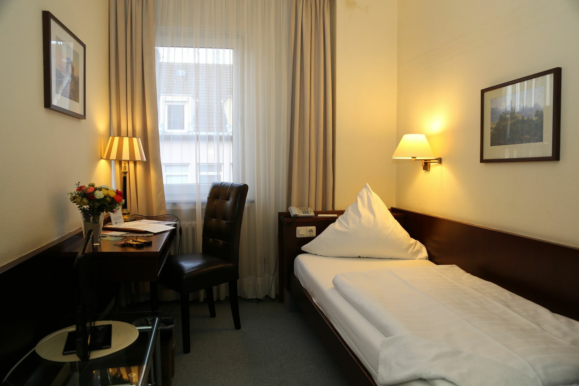 Hotel Loehndorf Bonn Eksteriør billede